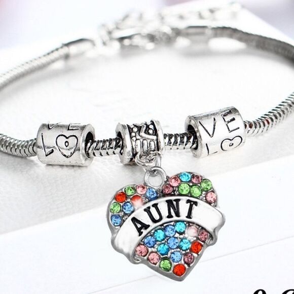 🎉🎉NEW🎉🎉 AUNT LOVE Bracelet w/ Colorful Rhinestones OS Adj Charms - Picture 3 of 3